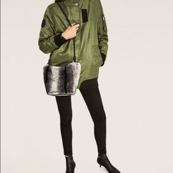 Zara Bags Zara Faux Fur Crossbody Bag Poshmark